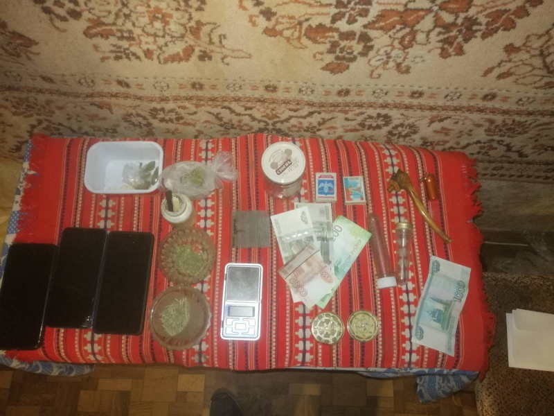 В Волжском Волгоградской области задержали наркоторговца